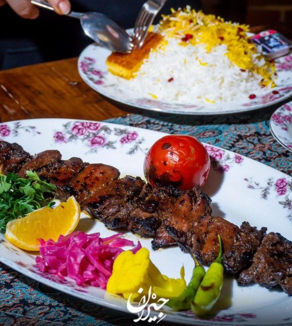 دجاج فسنجانی مشوی مع رز